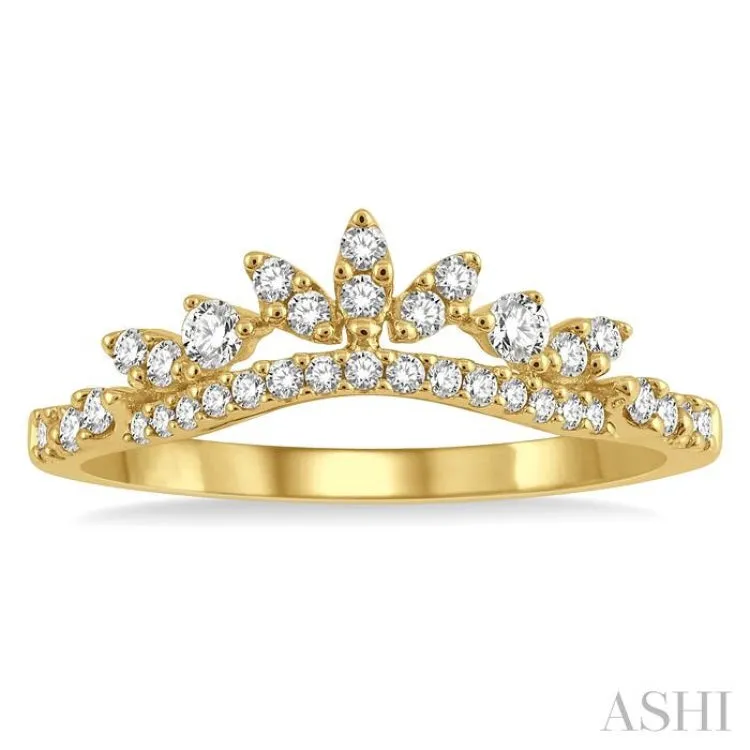 1/3 ctw Alternating Marquise and Circular Mount Round Cut Diamond Curved Wedding Band in 14K Yellow Gold