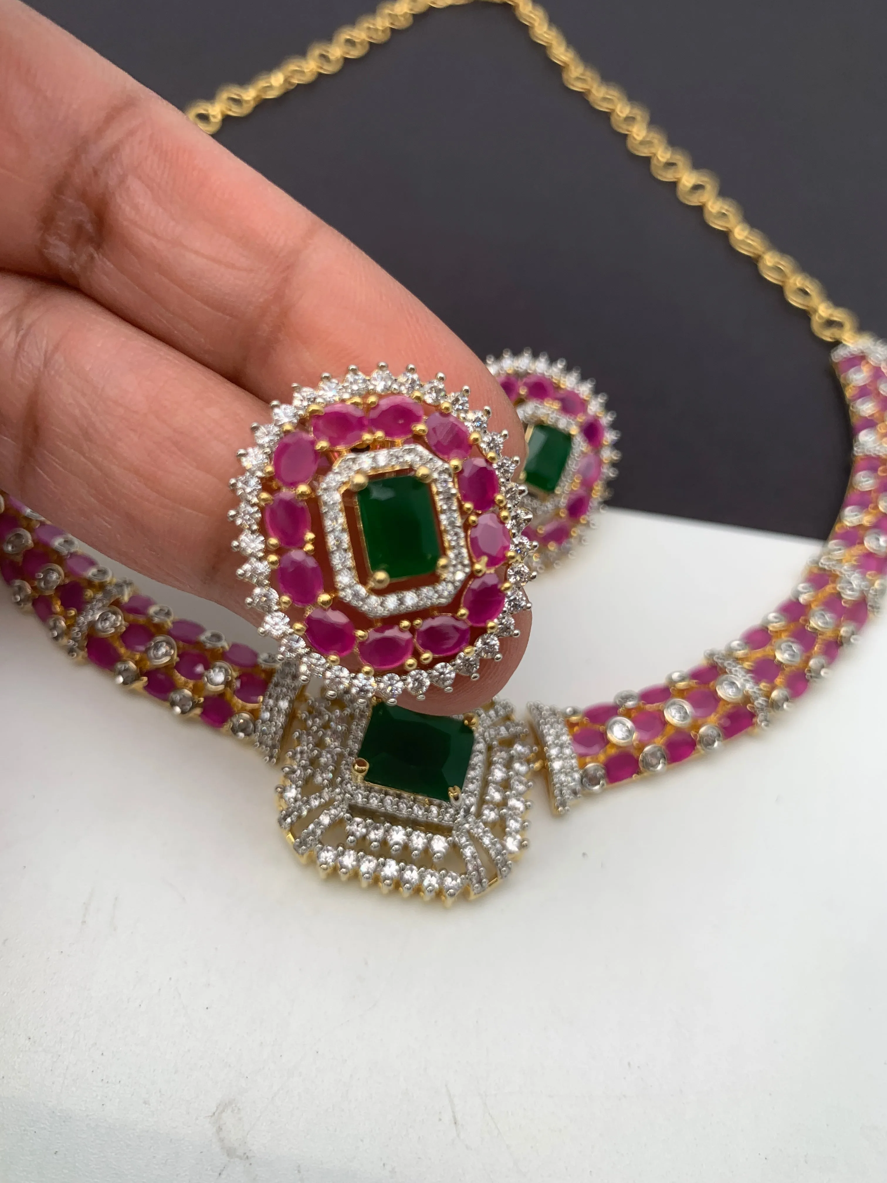 AD Color Stone Kanthi Style Short Neckline Necklace