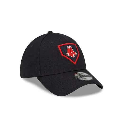 Boston Red Sox New Era 39THIRTY 2022 Clubhouse Flex Fit Hat