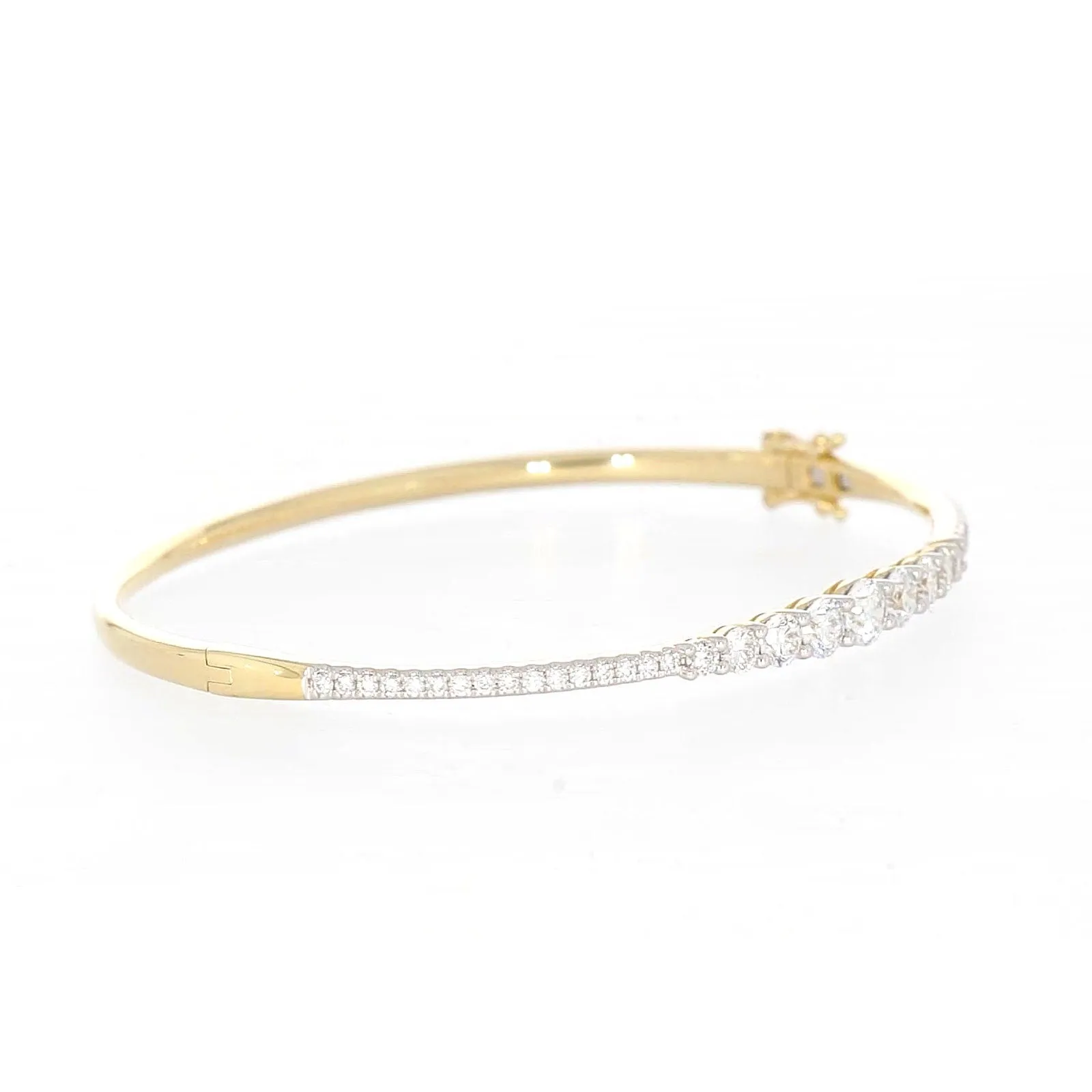 Celebration 9ct Yellow Gold Round Brilliant Cut 2 Carat tw of Lab Grown Diamonds Bangle