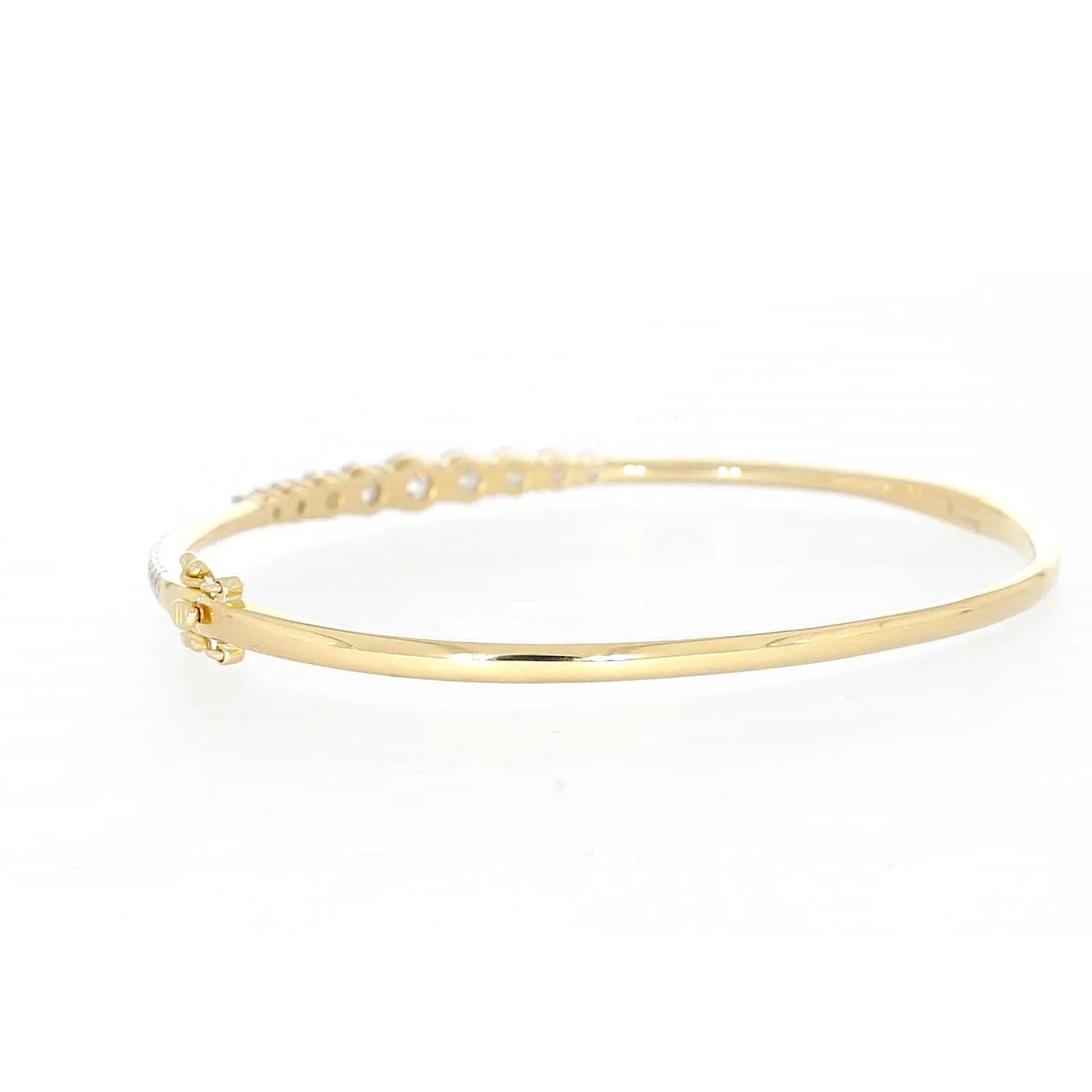 Celebration 9ct Yellow Gold Round Brilliant Cut 2 Carat tw of Lab Grown Diamonds Bangle