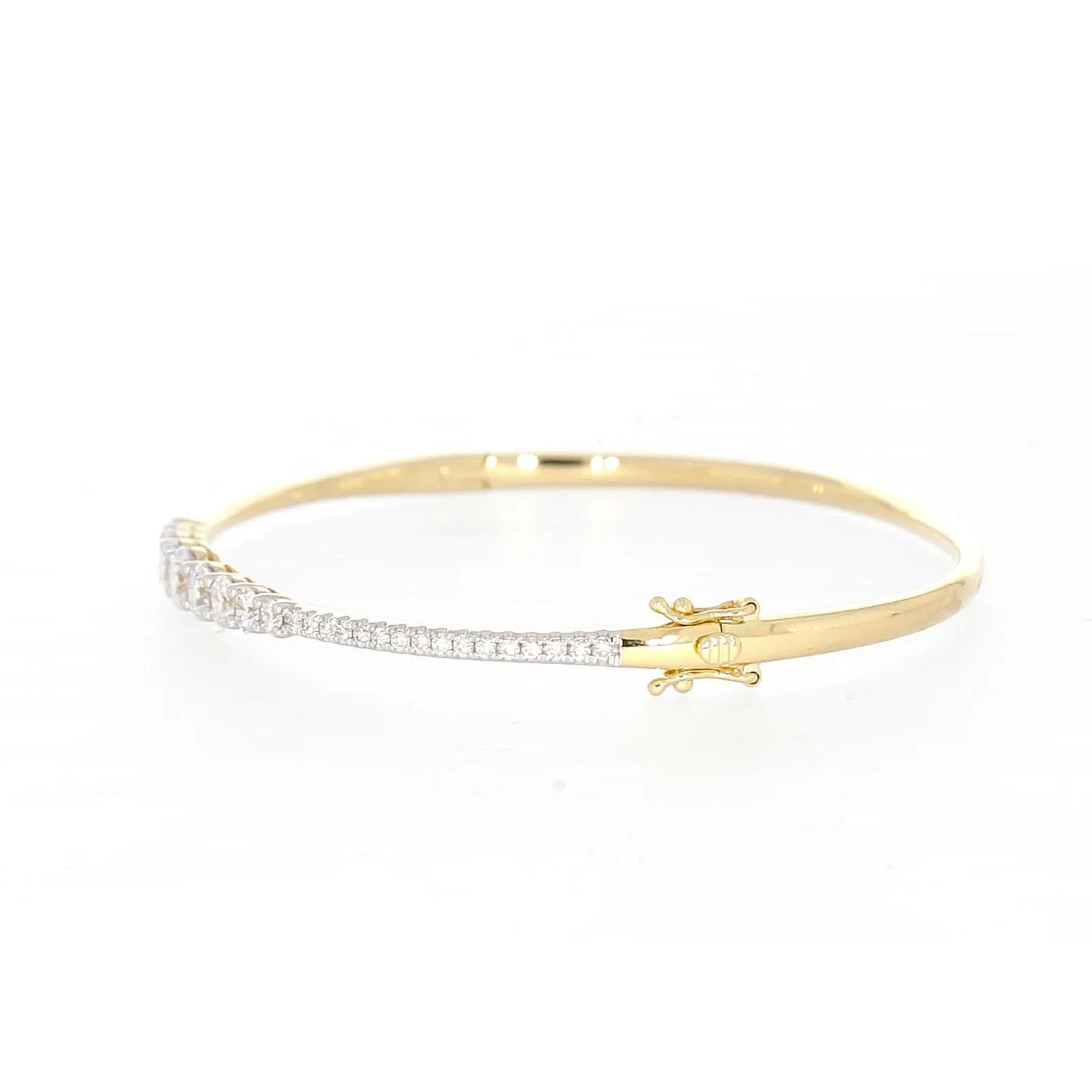 Celebration 9ct Yellow Gold Round Brilliant Cut 2 Carat tw of Lab Grown Diamonds Bangle