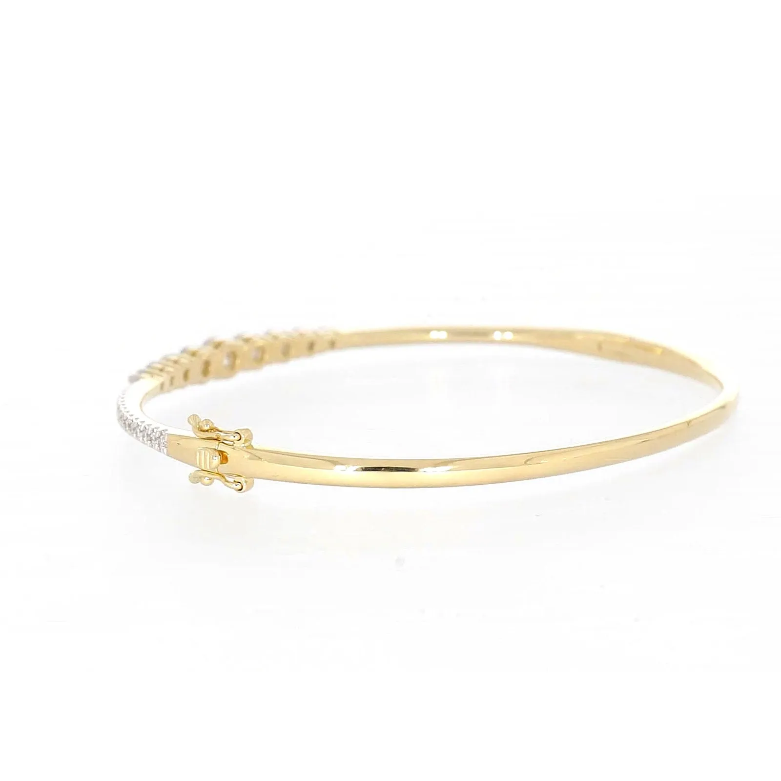 Celebration 9ct Yellow Gold Round Brilliant Cut 2 Carat tw of Lab Grown Diamonds Bangle