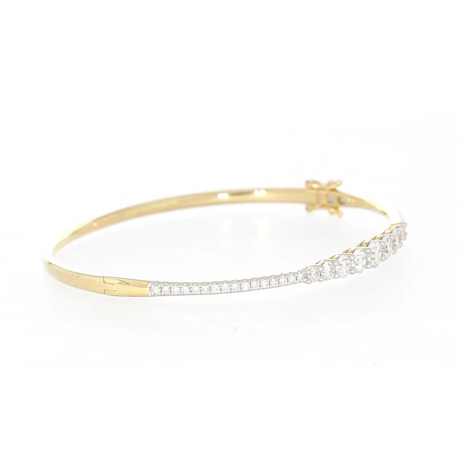 Celebration 9ct Yellow Gold Round Brilliant Cut 2 Carat tw of Lab Grown Diamonds Bangle