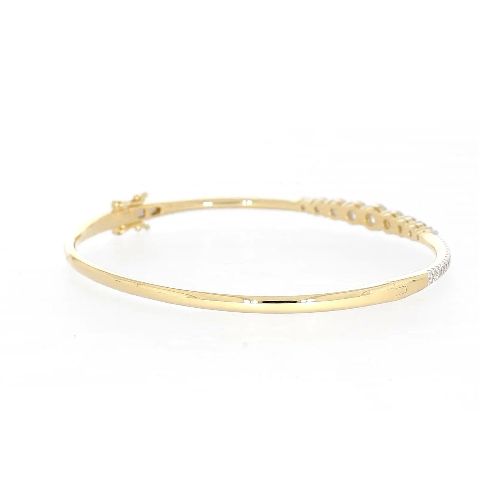 Celebration 9ct Yellow Gold Round Brilliant Cut 2 Carat tw of Lab Grown Diamonds Bangle