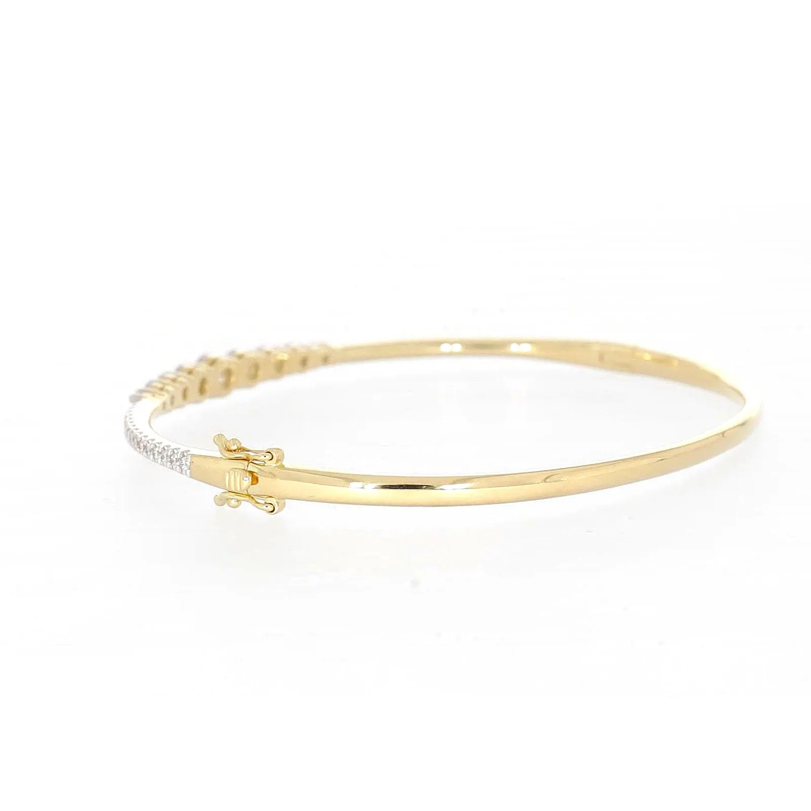 Celebration 9ct Yellow Gold Round Brilliant Cut 2 Carat tw of Lab Grown Diamonds Bangle