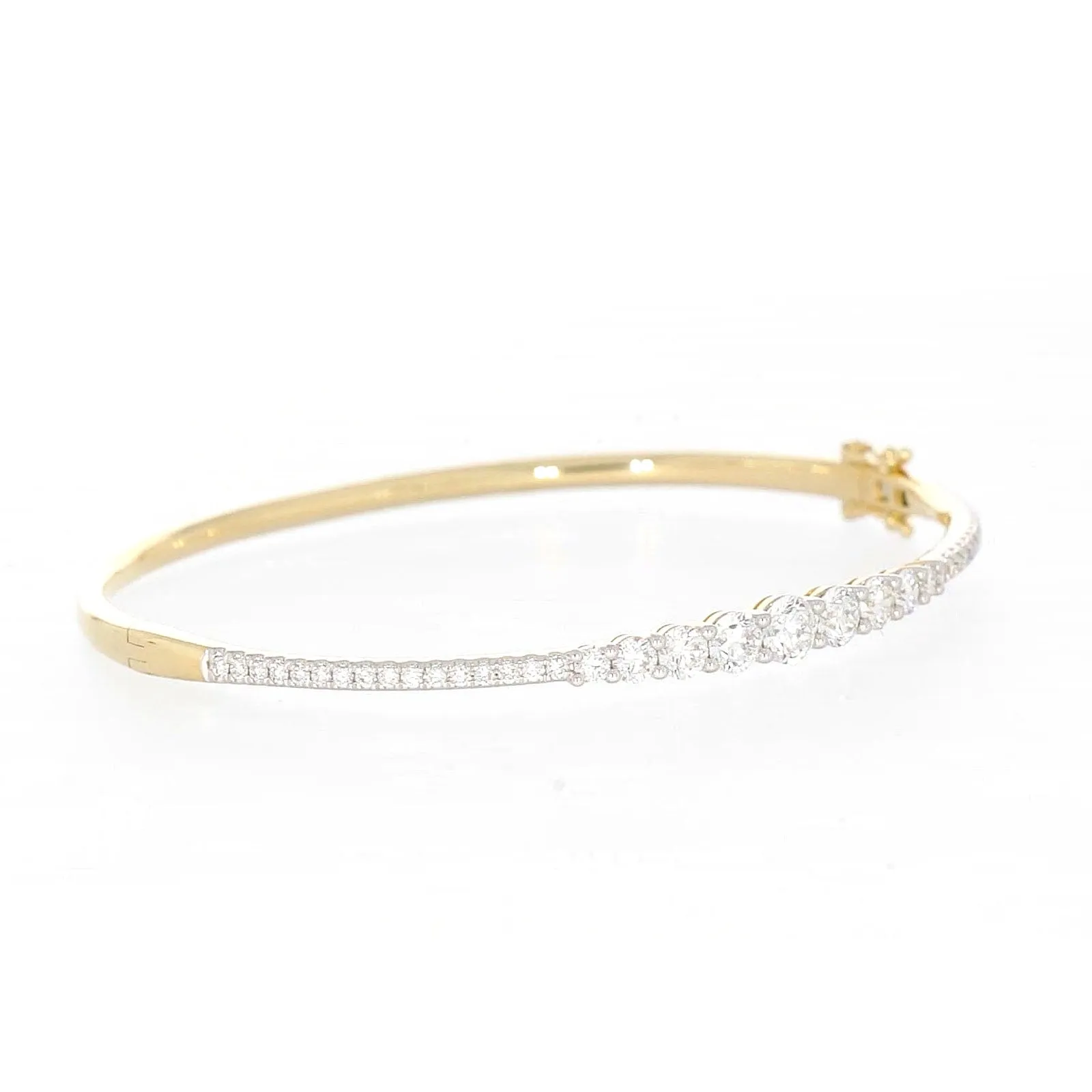 Celebration 9ct Yellow Gold Round Brilliant Cut 2 Carat tw of Lab Grown Diamonds Bangle