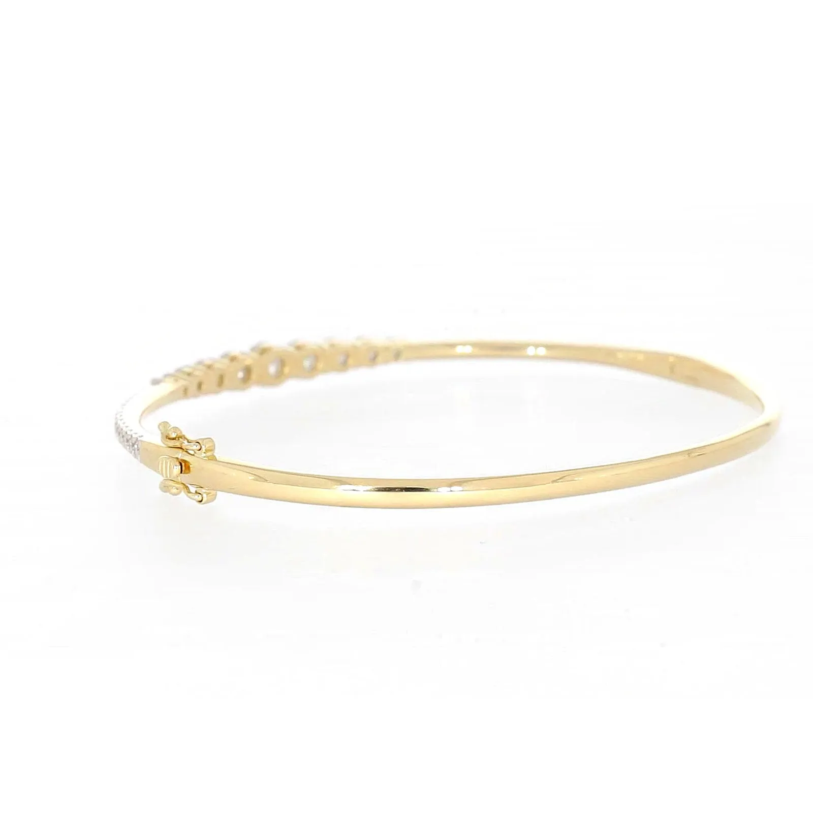 Celebration 9ct Yellow Gold Round Brilliant Cut 2 Carat tw of Lab Grown Diamonds Bangle