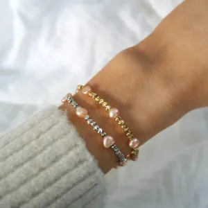 DAINTY PINK PEARL BEADED BRACELET IN 18K GOLD