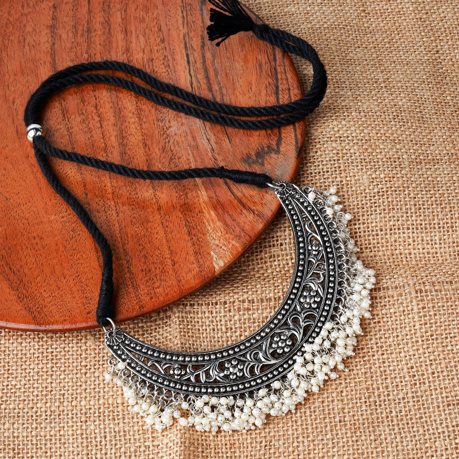 Shirin silver oxidised pearl necklace