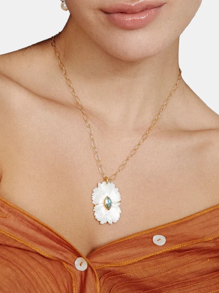 White Mop Mix Necklace